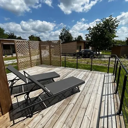 - 40 M Comfort With Garden *